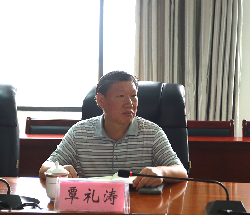 铜仁职业技术学院党委副书记覃礼涛一行到今年会开展校际合作交流(图3) 铜仁职业技术学院党委副书记覃礼涛一行到今年会开展校际合作交流(图3)