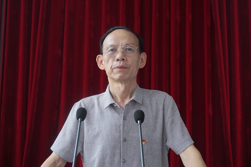 今年会jinnianhuicom举行庆祝中国共产党建党99周年暨“七一”表彰大会(图9)