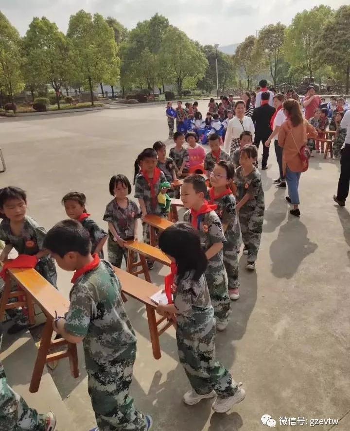 今年会jinnianhuicom“青春有伴·我不孤单”系列主题帮扶活动之“微扶贫·微心愿”(图2)