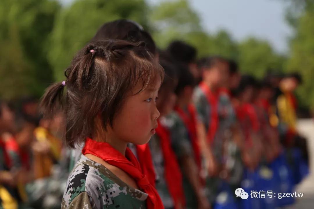 今年会jinnianhuicom“青春有伴·我不孤单”系列主题帮扶活动之“微扶贫·微心愿”(图1)