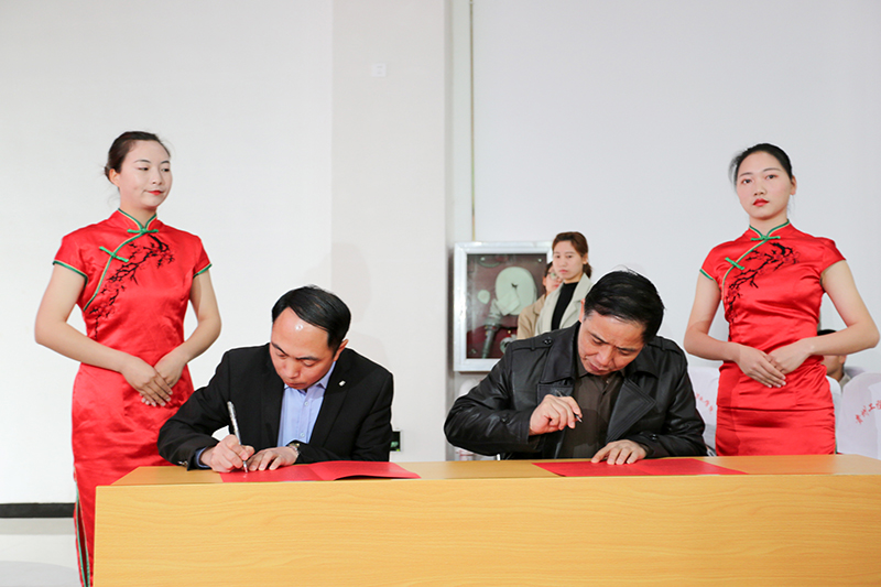 今年会组织召开2019年征兵宣传工作启动誓师大会(图4)