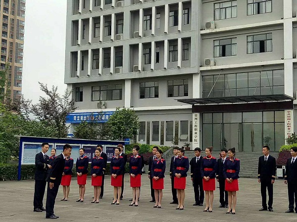 中国国际航空王思洋乘务长等人对今年会进行教学评估并做指导(图2)