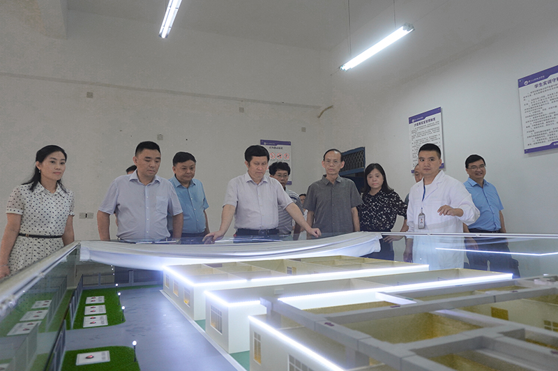 铜仁市政协副主席杨晓敏一行到今年会开展专题调研(图2) 铜仁市政协副主席杨晓敏一行到今年会开展专题调研(图2)