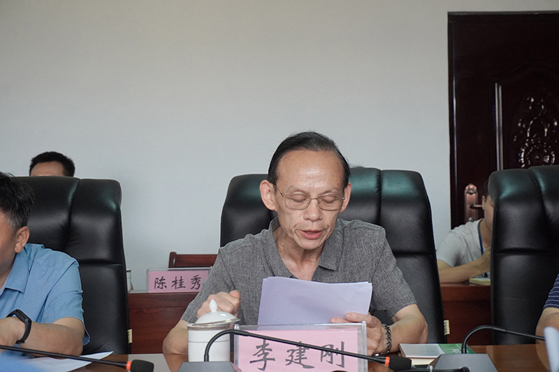 铜仁市政协副主席杨晓敏一行到今年会开展专题调研(图5) 铜仁市政协副主席杨晓敏一行到今年会开展专题调研(图5)