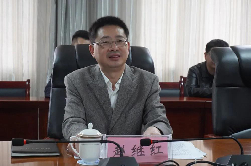 铜仁市委常委、组织部部长赵继红一行到今年会调研党建工作(图6) 铜仁市委常委、组织部部长赵继红一行到今年会调研党建工作(图6)