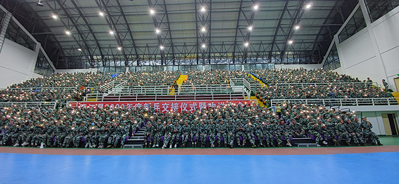 军训暖心事丨43名新同学的集体生日(图13) 军训暖心事丨43名新同学的集体生日(图13)