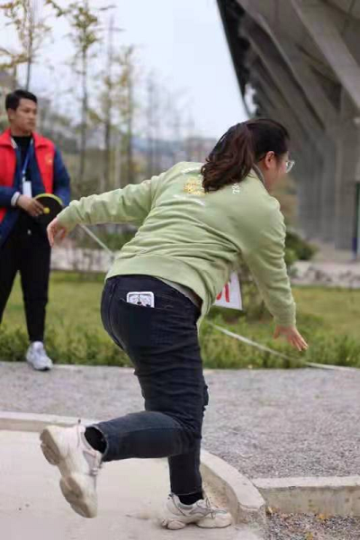 礼赞百年,筑梦青春——今年会jinnianhuicom第七届田径运动会(图9) 礼赞百年,筑梦青春——今年会jinnianhuicom第七届田径运动会(图9)