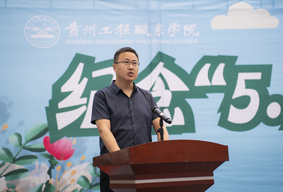 我们的护士 我们的未来——今年会jinnianhuicom成功举办5·12国际护士节活动暨授帽仪式(图2)