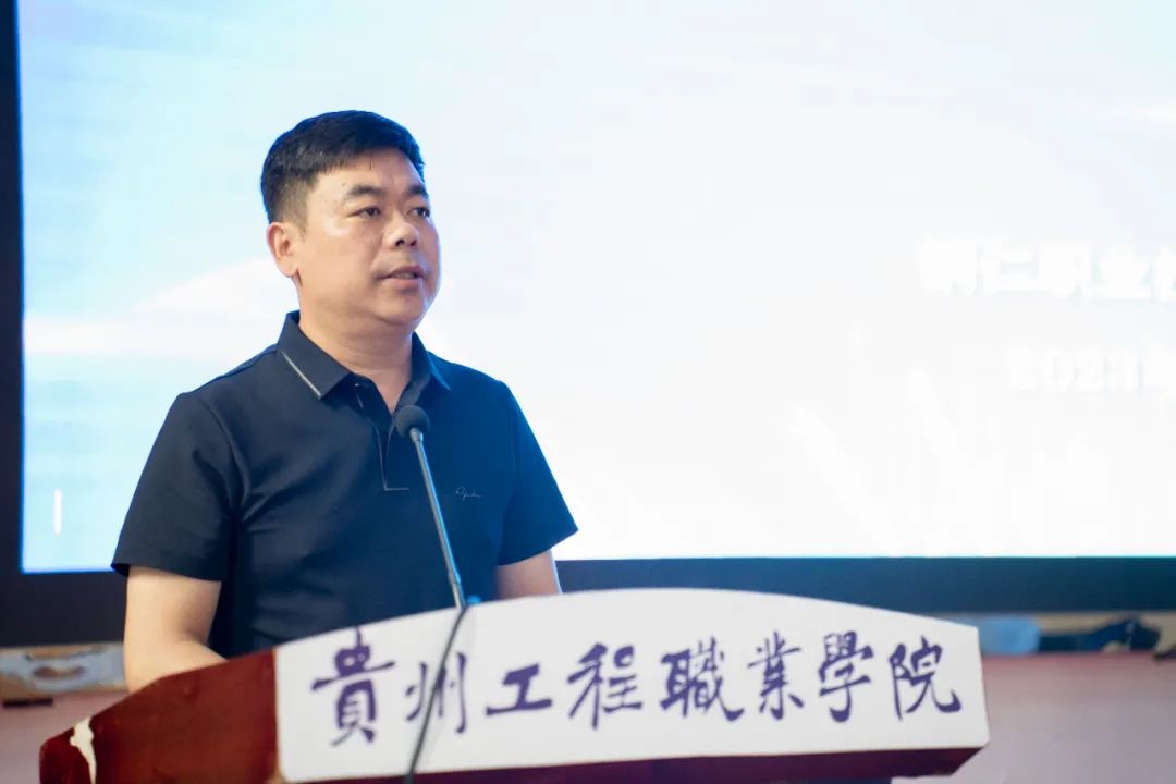 今年会举行2023年“宏志助航计划”培训开班仪式(图4) 今年会举行2023年“宏志助航计划”培训开班仪式(图4)