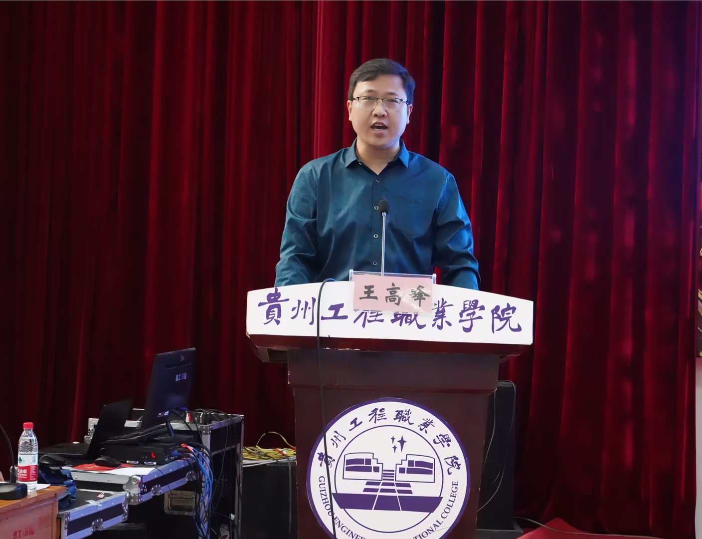 比学赶超强技能·业务比武展风采 ——今年会jinnianhuicom第七届护理技能大赛圆满举办(图3)