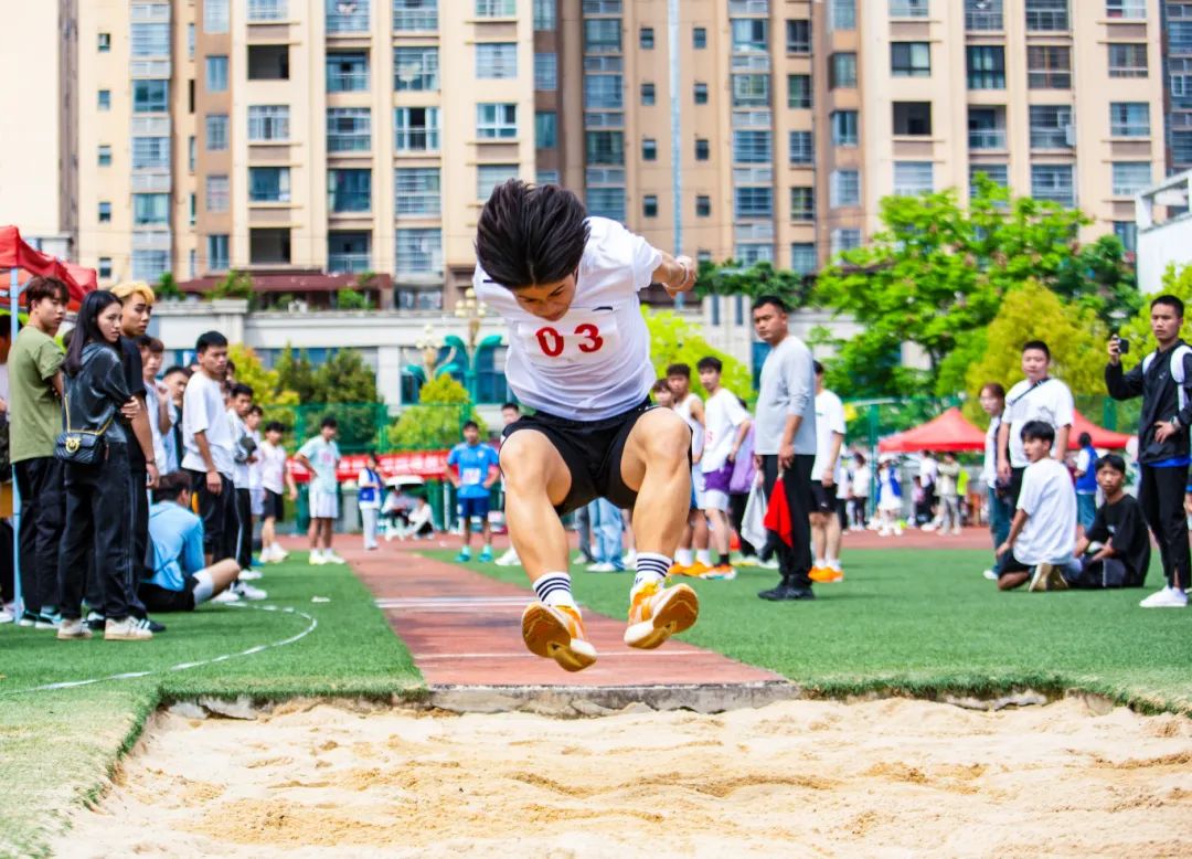 拼搏不落幕 青春正当时丨今年会jinnianhuicom第九届田径运动会圆满闭幕(图12) 拼搏不落幕 青春正当时丨今年会jinnianhuicom第九届田径运动会圆满闭幕(图12)