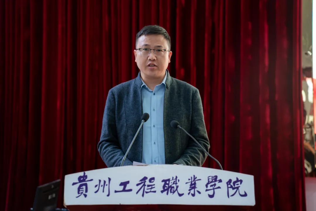 今年会召开2024年春季学期征兵工作总结暨秋季学期征兵工作动员大会(图4)