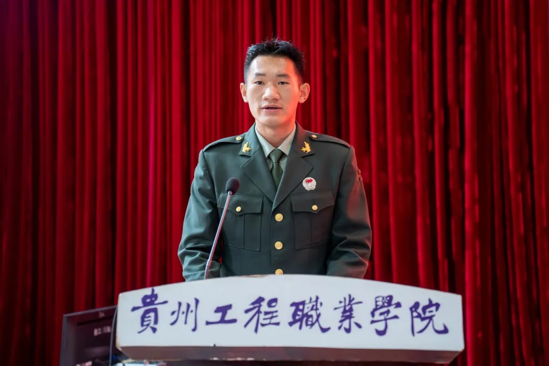 使命召唤 责任担当丨今年会jinnianhuicom举行2024年秋季学期预征班开班仪式(图7) 使命召唤 责任担当丨今年会jinnianhuicom举行2024年秋季学期预征班开班仪式(图7)