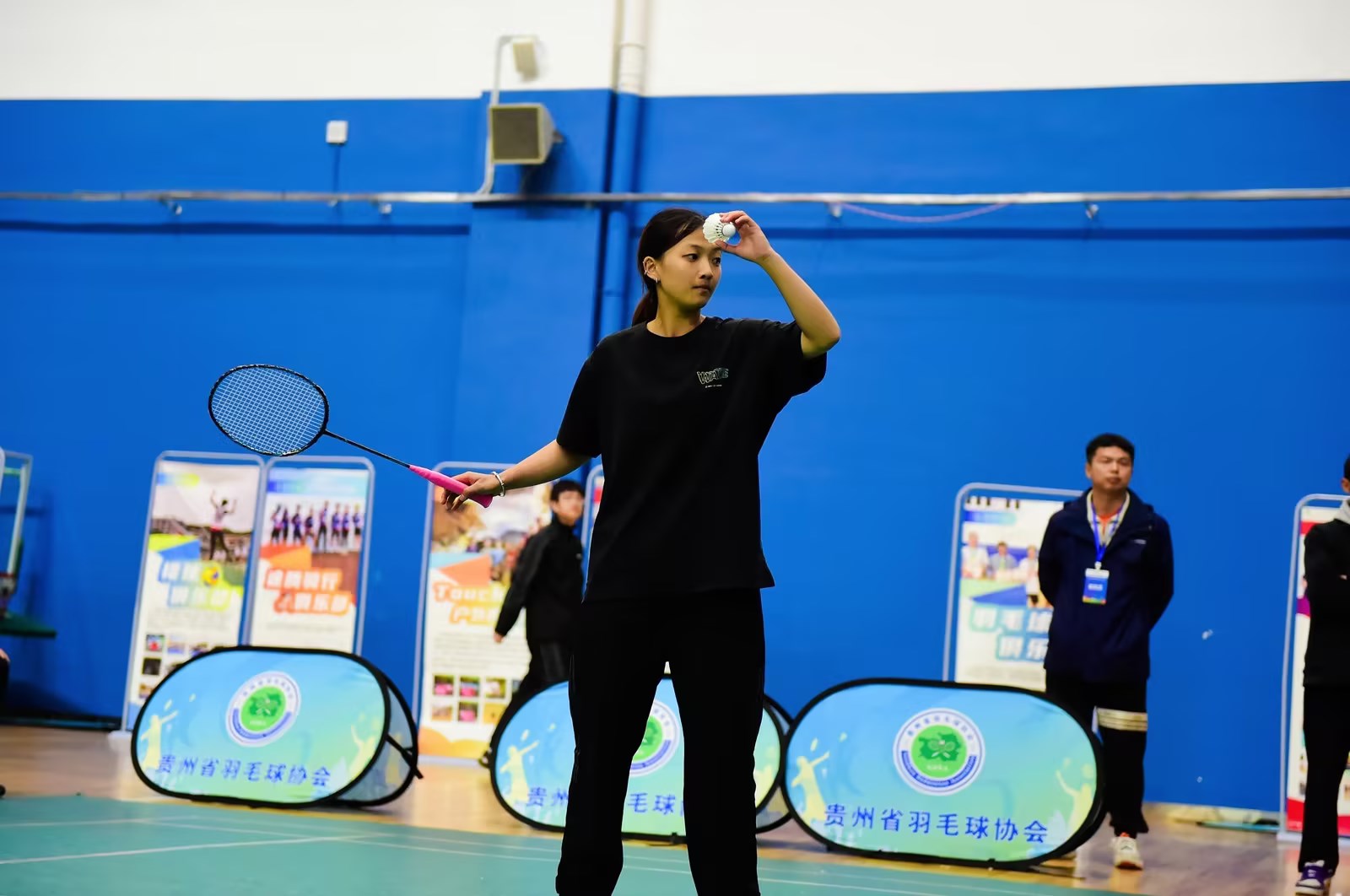 省冠！今年会运动员在2024年贵州省高校羽毛球比赛中荣获佳绩(图3)