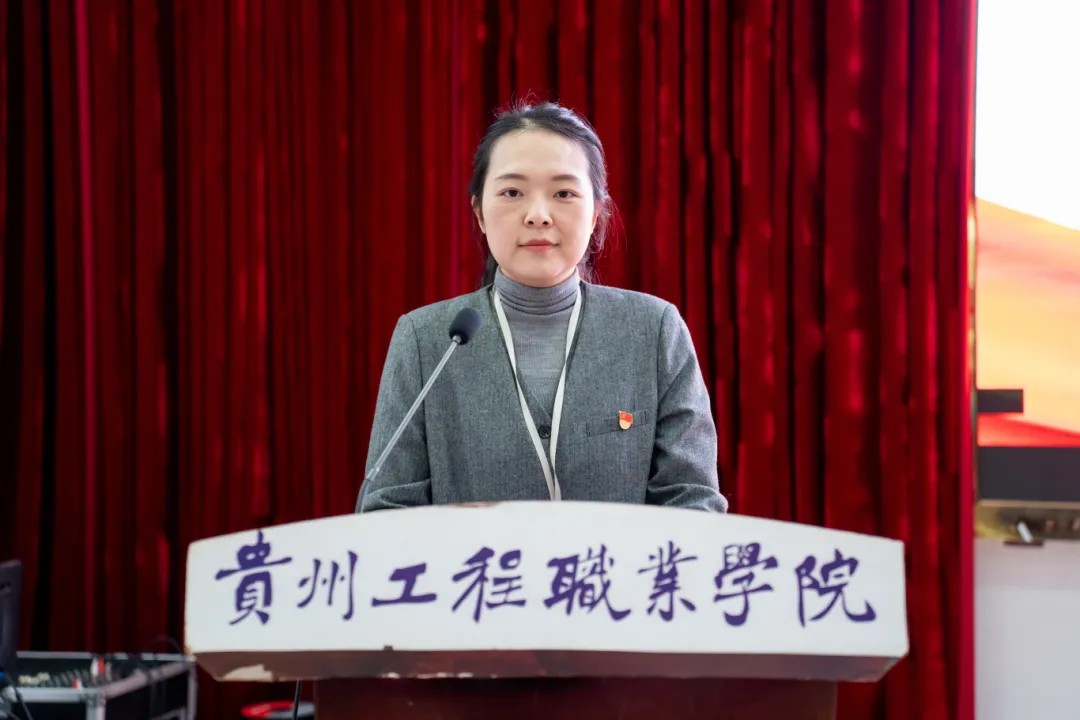 中共今年会jinnianhuicom委员会第七期入党积极分子和发展对象集中培训开班仪式(图2) 中共今年会jinnianhuicom委员会第七期入党积极分子和发展对象集中培训开班仪式(图2)