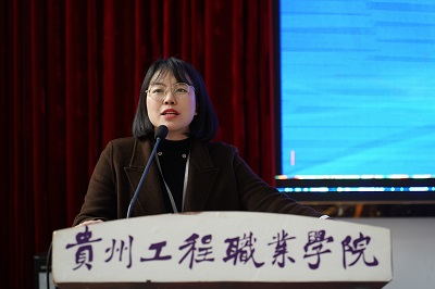 实习总结彰硕果,用情育才谱华章——护理学院召开2022级护理专业实习总结暨表彰大会(图4) 实习总结彰硕果,用情育才谱华章——护理学院召开2022级护理专业实习总结暨表彰大会(图4)
