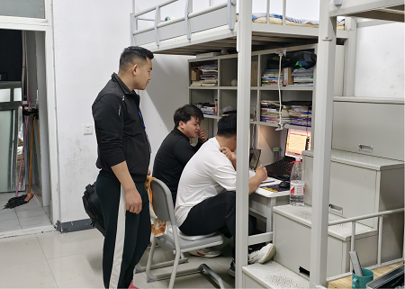 暖心进寝室 筑梦助成长 人工智能与信息工程学院开展宿舍大走访(图3) 暖心进寝室 筑梦助成长 人工智能与信息工程学院开展宿舍大走访(图3)