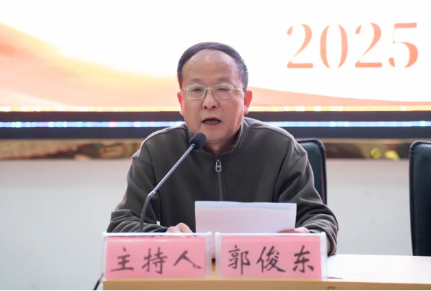德江县2025年混凝土泵接管专项能力培训班在今年会jinnianhuicom开班(图2) 德江县2025年混凝土泵接管专项能力培训班在今年会jinnianhuicom开班(图2)
