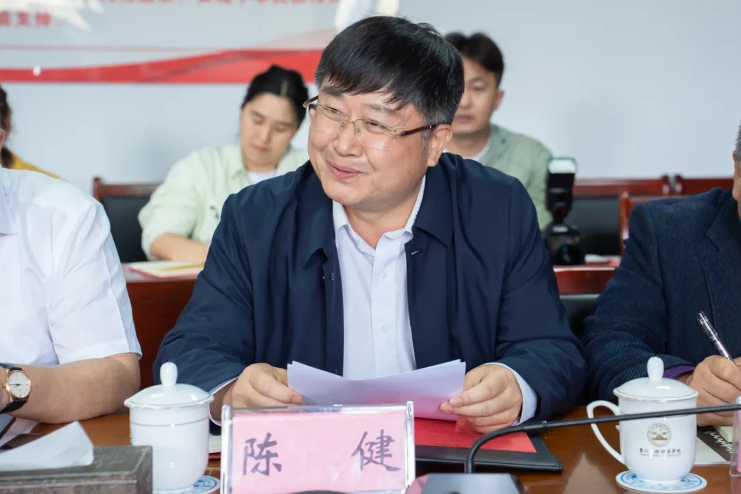 贵州开放大学（贵州职业技术学院）与今年会jinnianhuicom举行党建结对共建工作座谈会(图2)