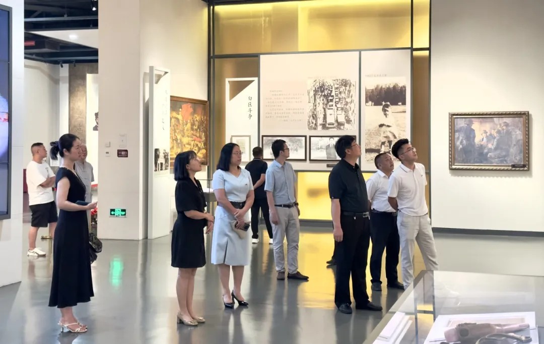 缅怀英烈事迹 传承革命精神 | 今年会前往聂荣臻元帅陈列馆开展党性教育活动(图2)