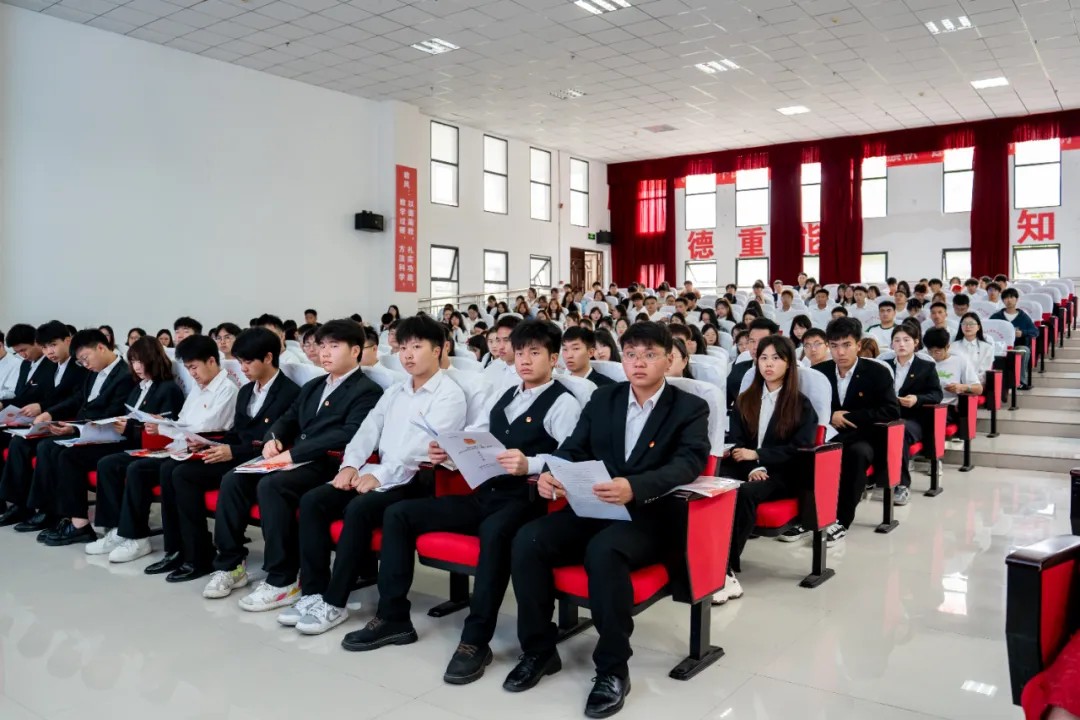 中共今年会jinnianhuicom委员会党校第六期入党积极分子和发展对象集中培训开班仪式(图5)