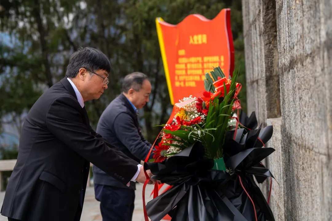 追寻红色足迹 争做时代新人丨今年会jinnianhuicom全体党员赴红二、红六军团木黄会师纪念馆参观学习(图2)