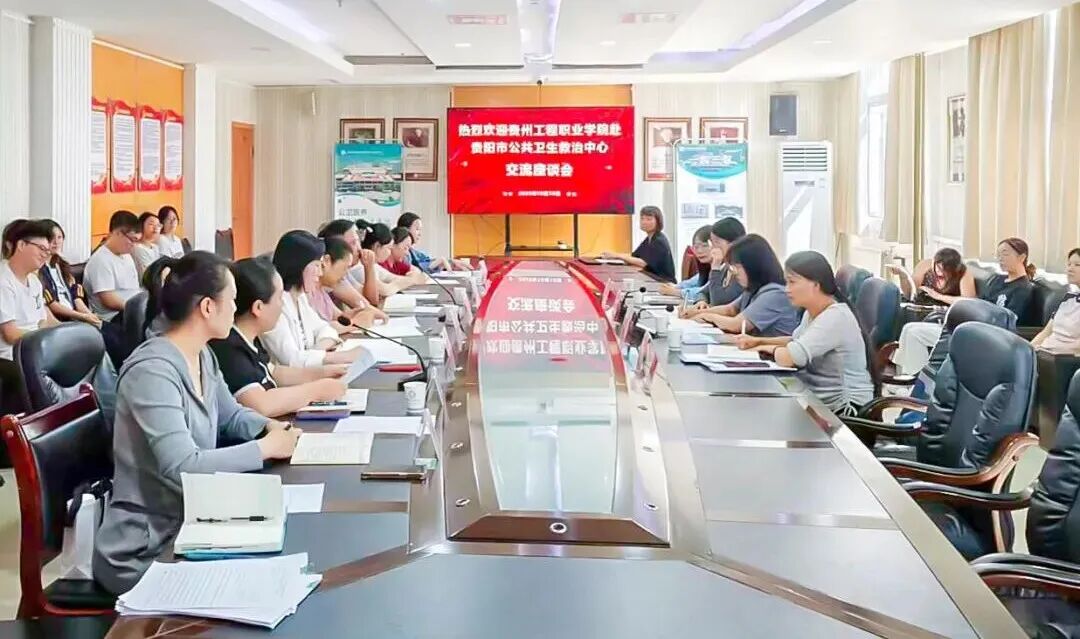 今年会护理学院深入临床一线调研实习工作 强化实践育人实效(图1)