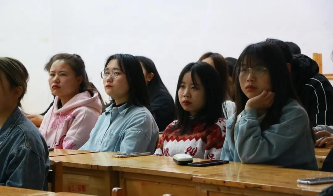 学榜样力量 践初心使命(图1) 学榜样力量 践初心使命(图1)