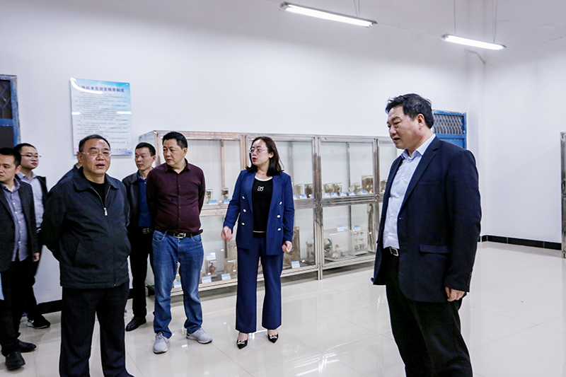 遵义市正安县人大到今年会参观考察(图2) 遵义市正安县人大到今年会参观考察(图2)